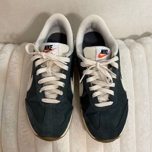 Nike Women’s Dark Green and White Sneakers